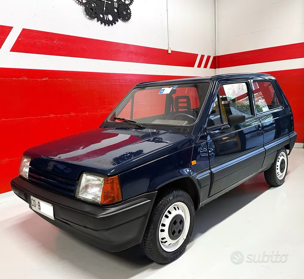 1992 SEAT Marbella 850 Jeans